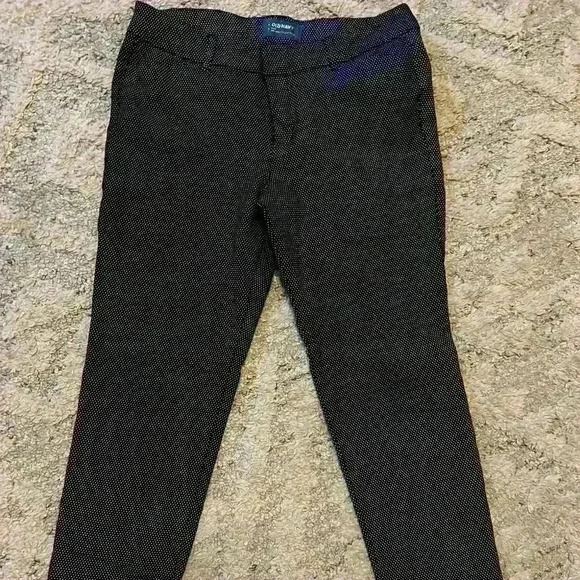 Ankle or Capri - Picture 1 of 3